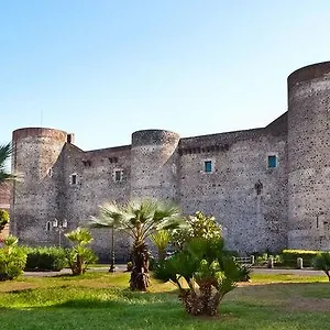 Dom wakacyjny La Finestra Sul Castello Katania